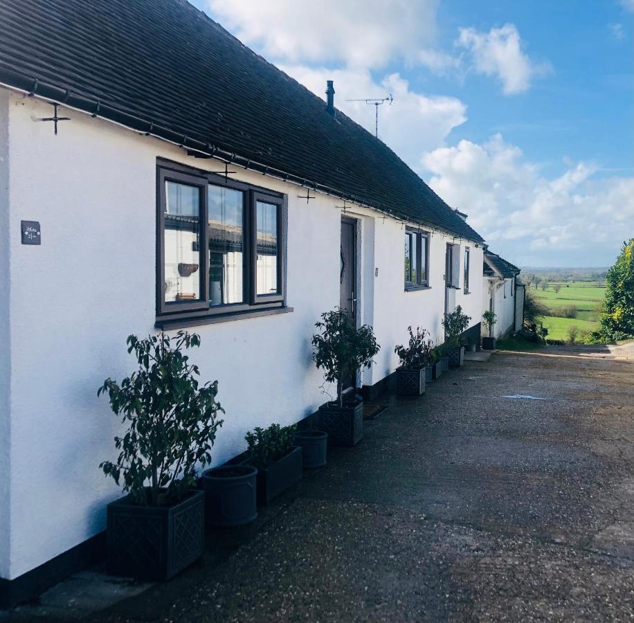 Little Park Holiday Homes Self Catering Cottages 1 & 2 Bedrooms Available Close To Tutbury Castle Buitenkant foto
